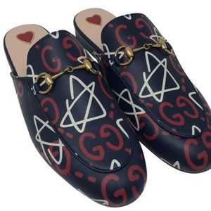 Blue Graffiti Ghost Princetown Flats